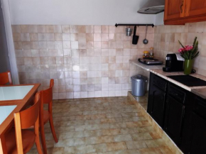 Quiet 1 bed house with kitchen Viana do Castelo